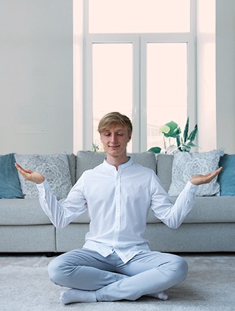 {{Section 5_IMAGEALT_Program 2_370x490}}